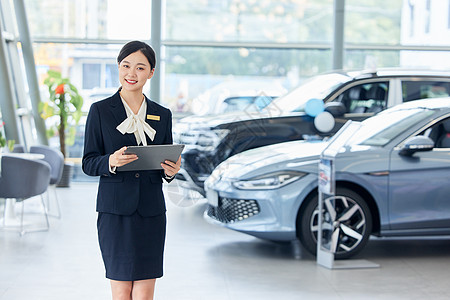 打動(dòng)消費(fèi)者的汽車(chē)銷(xiāo)售之道 從車(chē)外到內(nèi)心的全方位體驗(yàn)